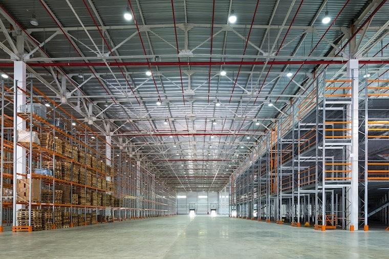 The Benefits of Commercial Storage Facilities